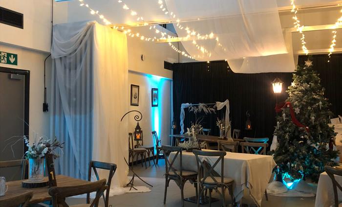 Theme Dinning